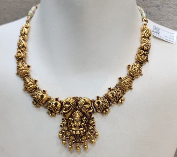 22KT GOLD ANTIQUE NECKLACE